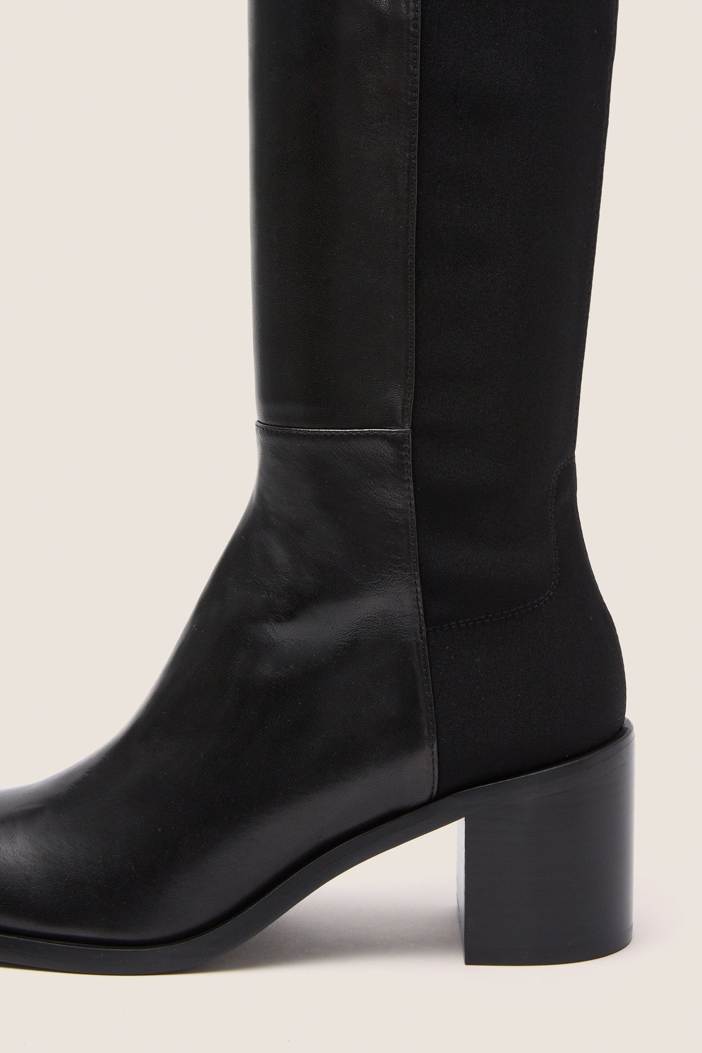 Black 5050 Finn Boots