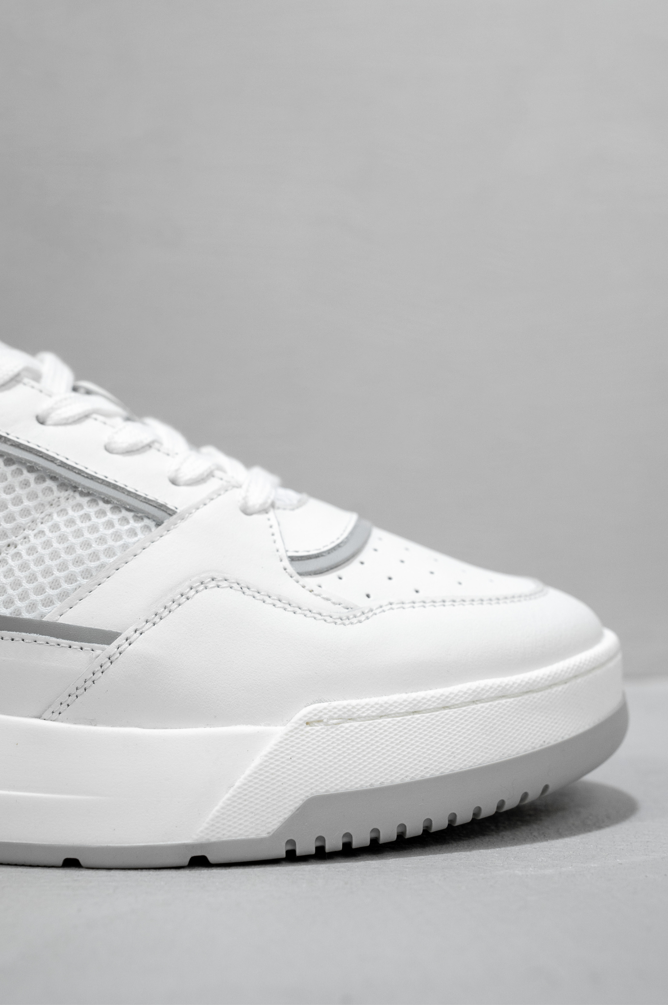 Capo BASKET Trainer - Triple White