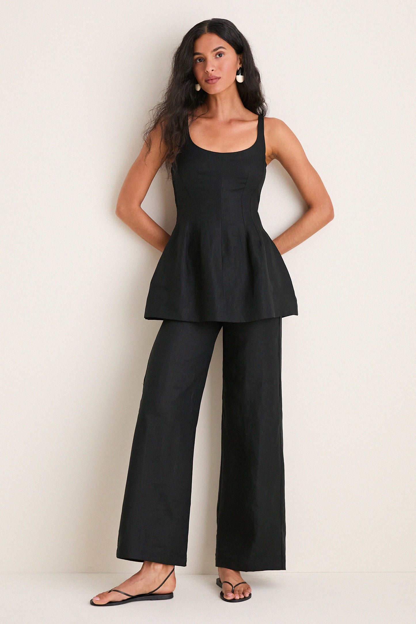 Black Syna Top