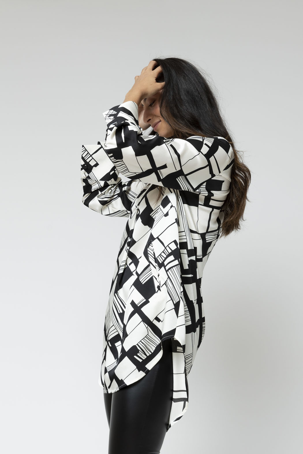 Black Ivory Silky Blogger Pocket Tunic