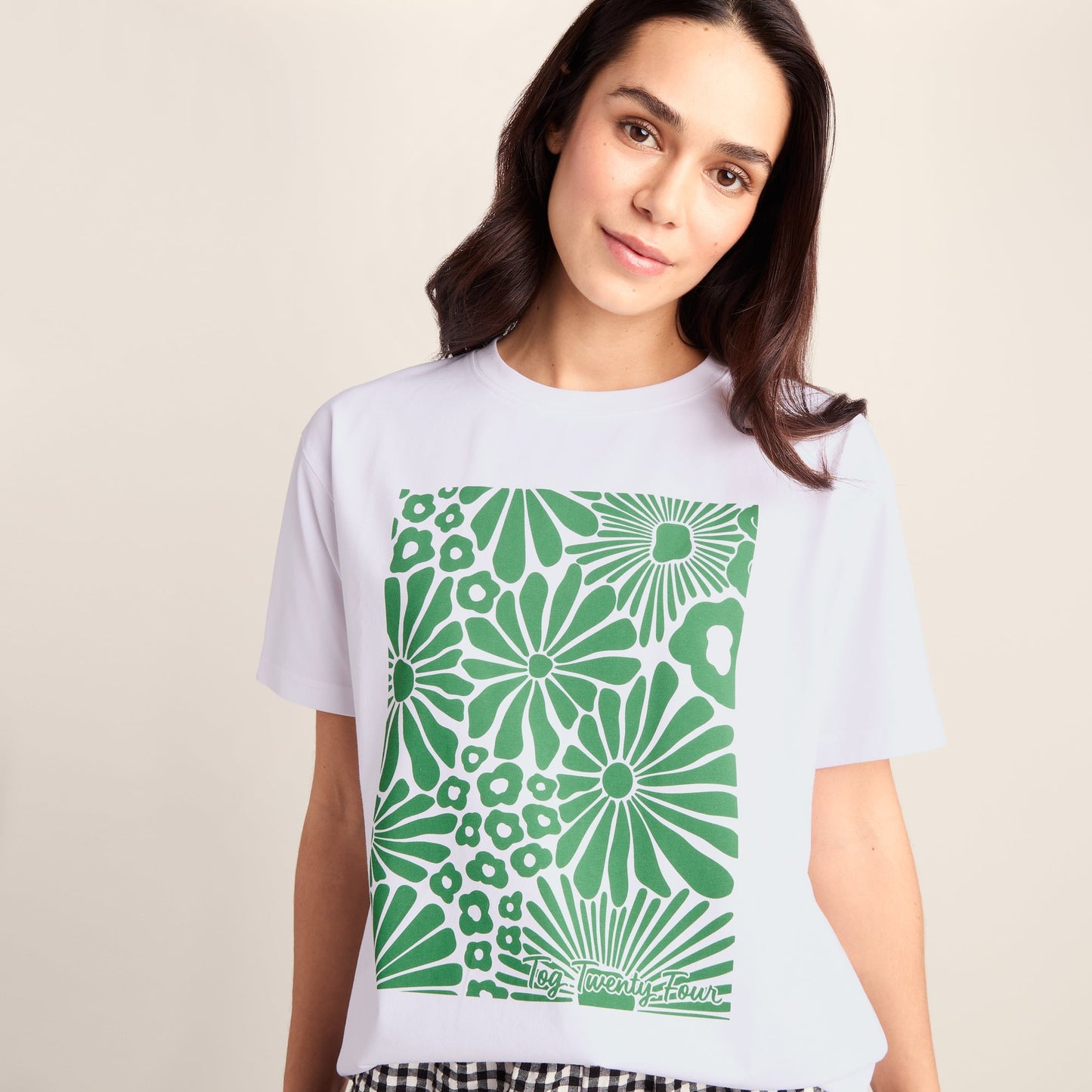 Trissy Womens Premium Supersoft Relaxed Fit T-Shirt - Optic White/Green