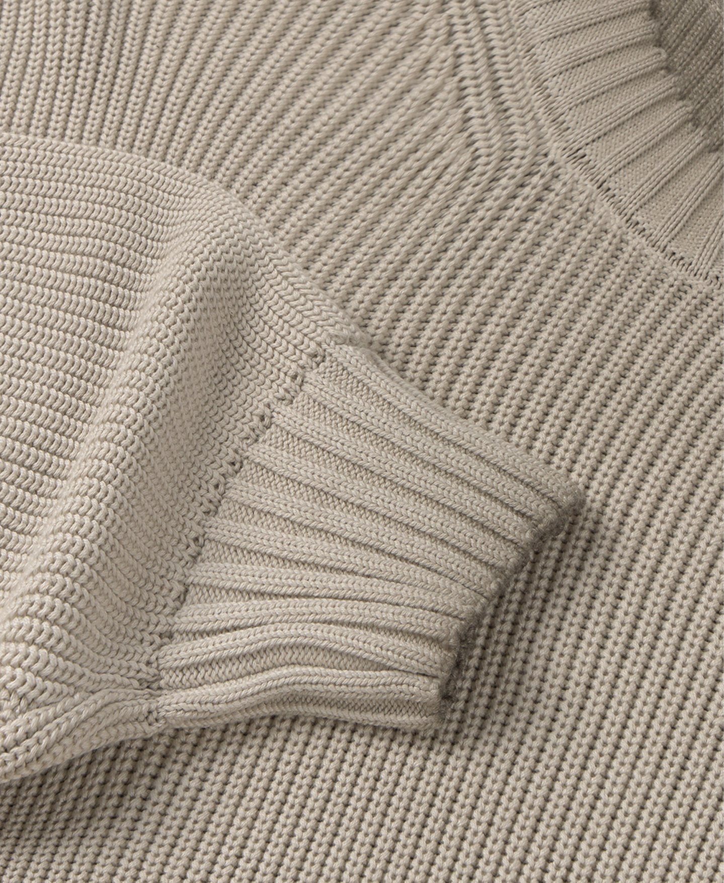 7 Gauge 'Ivory' Knit
