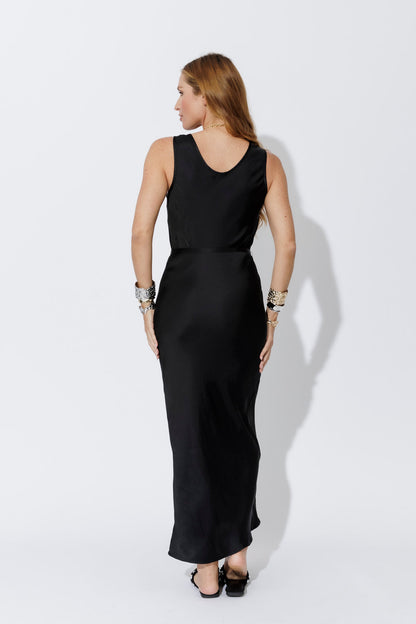 Black Glow Bias Dress With Belt