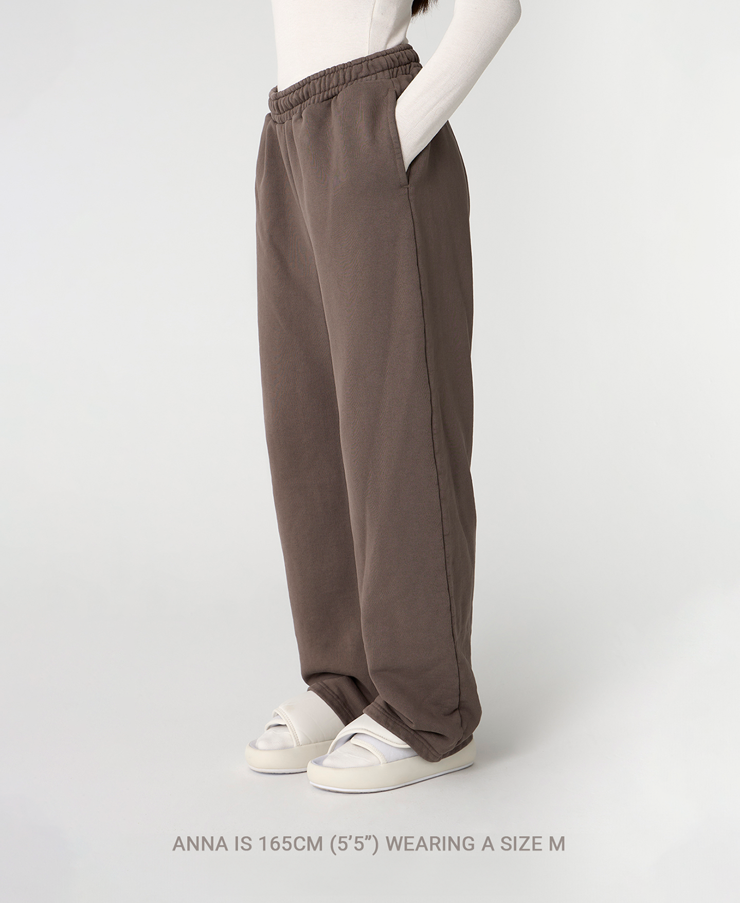 600 GSM 'Vintage Navy Blue' Straight-leg Pants