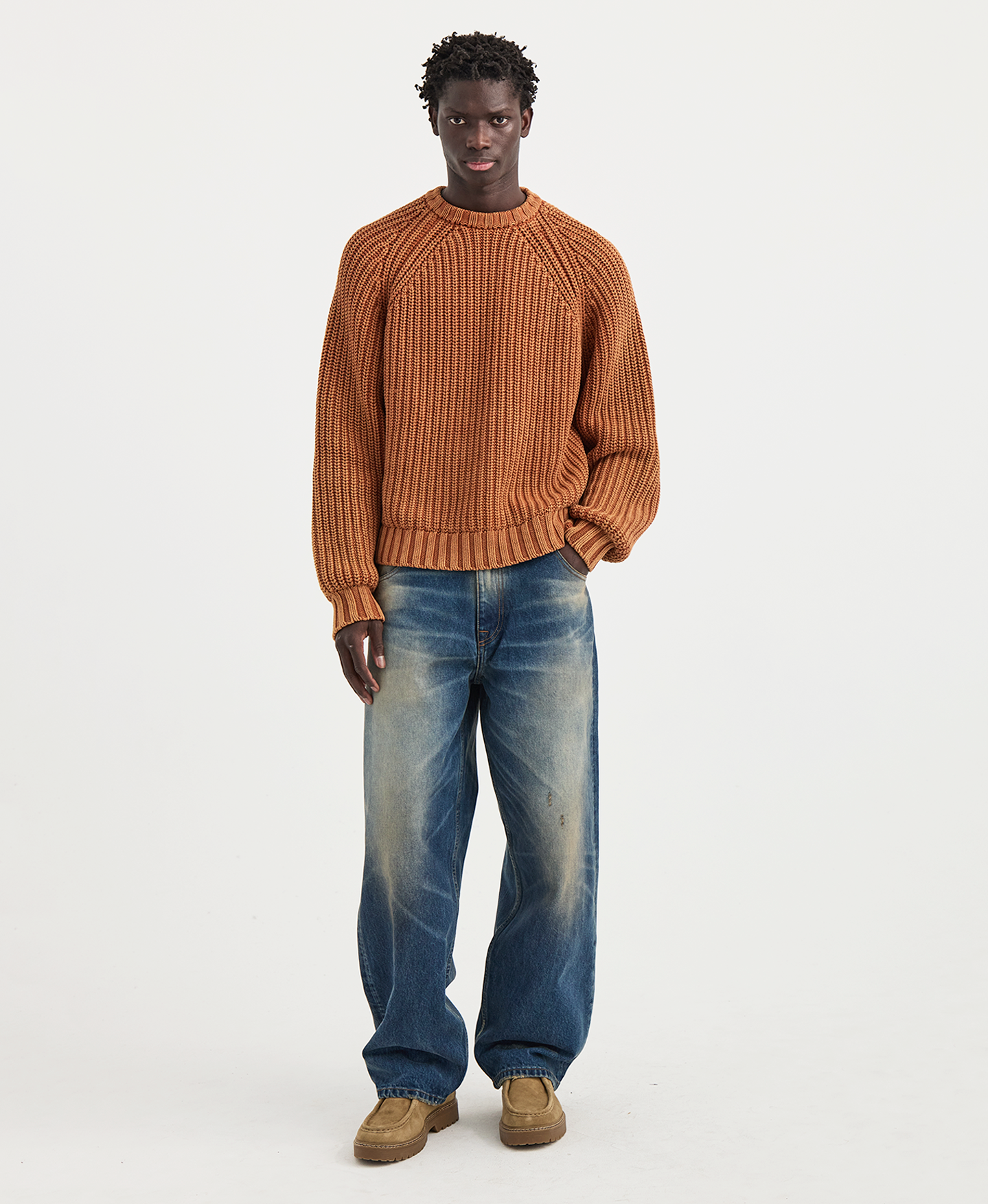 3 Gauge 'Dark Red' Knit